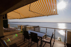 Sea Gem Mamaia - Superb Views, Big Terrace and 200m to Beach!
